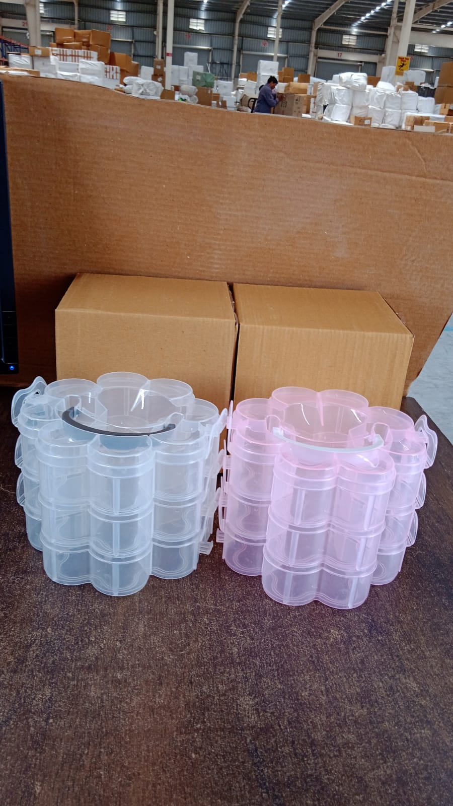 3-Layer Transparent Plastic Flower-Shaped Storage Box with 9 Grids 3-Layer Transparent Plastic Flower-Shaped Storage Box with 9 Grids
